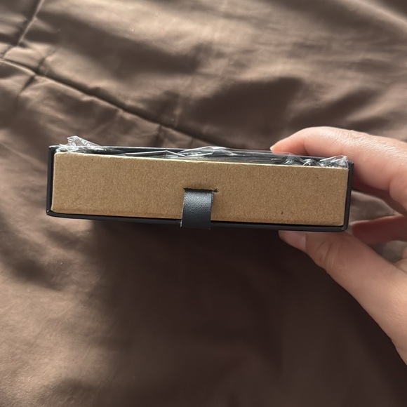 Sara One Black Faux Leather Small Multi-Fold Wallet Business Cardholder - Picture 3 of 7